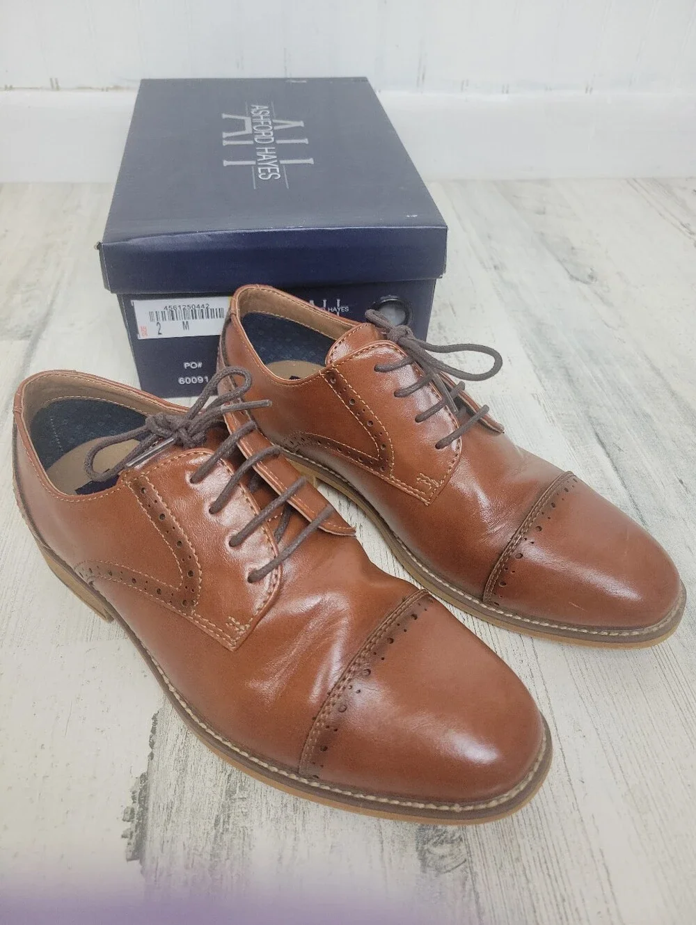 Ashford Hayes Boy's Tan Leather Cap-Toe Oxford Dress Shoes Size 4